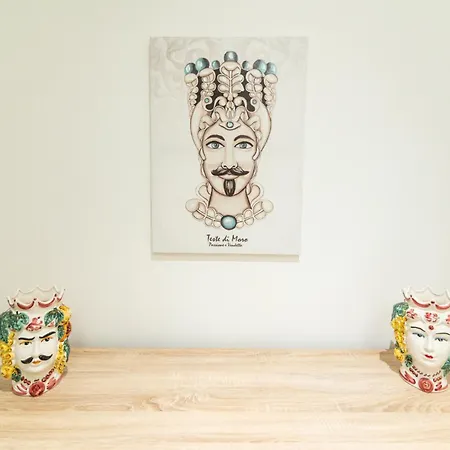 Soraya Apartament Ortigia *