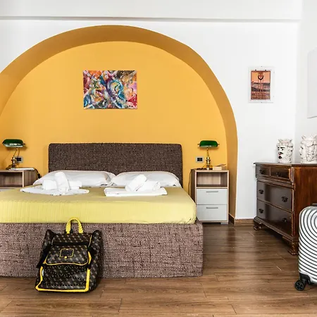 Soraya Apartament Ortigia